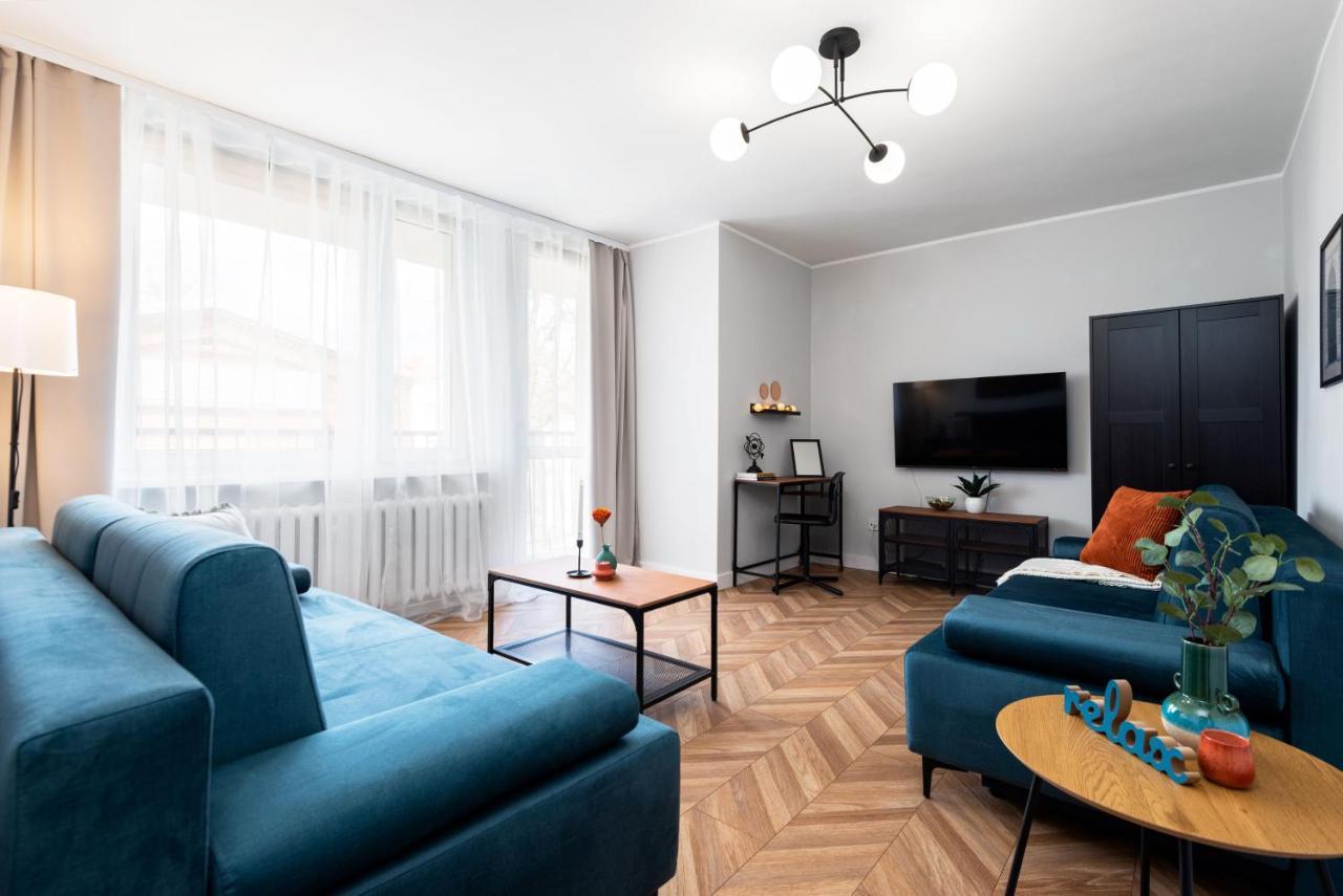 Kairos Apartments - Friends - Darmowy Parking, Blisko Centrum กลีวิตเซ ภายนอก รูปภาพ