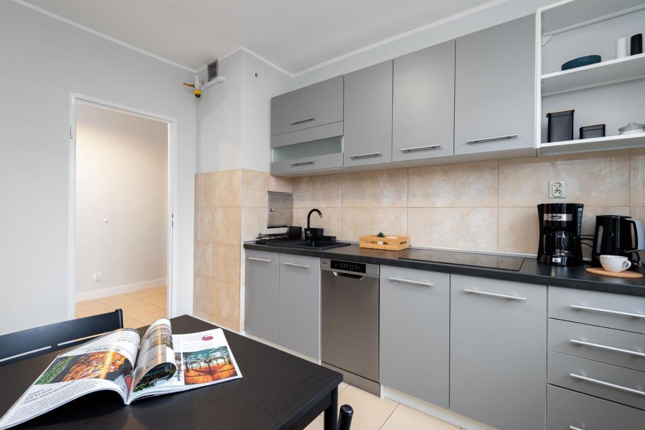 Kairos Apartments - Friends - Darmowy Parking, Blisko Centrum กลีวิตเซ ภายนอก รูปภาพ